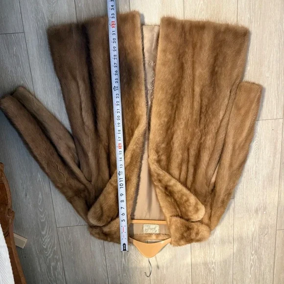 Vintage 1940s 1950s Brown Fur Coat - Picture 8 of 12